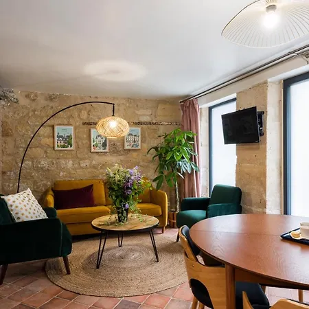T2 - 4 Personnes - 38m² - Centre Du Marais Apartman *